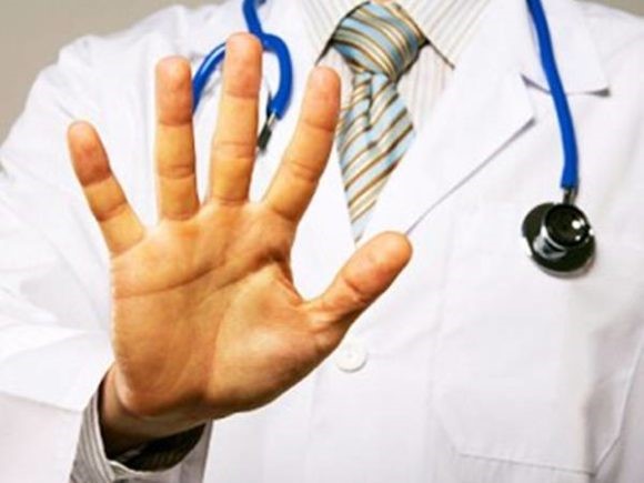 Чем полезен алой с медом для лечения желудка? Чем полезен алой с медом для лечения желудка?