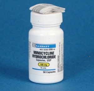 Применение антибиотиков при лечении артрита: плюсы, минусы, особенности Применение антибиотиков при лечении артрита: плюсы, минусы, особенности