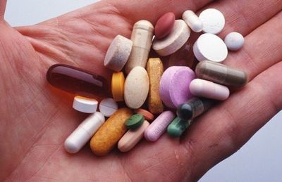 Применение антибиотиков при лечении артрита: плюсы, минусы, особенности Применение антибиотиков при лечении артрита: плюсы, минусы, особенности