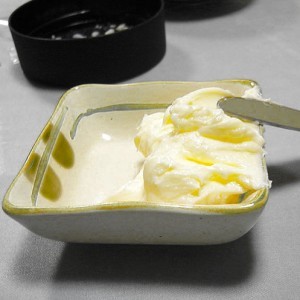 Можно ли есть сыр при гастрите? Можно ли есть сыр при гастрите?