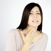 Можно ли делать полоскание горла содой и солью при беременности Можно ли делать полоскание горла содой и солью при беременности