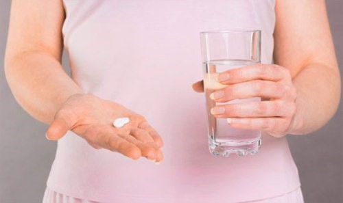 Почему болит желудок и возникает понос? Почему болит желудок и возникает понос?