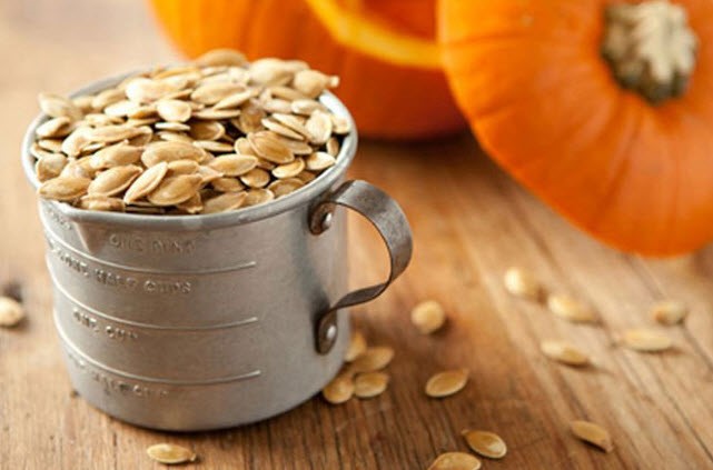 Можно ли кушать тыкву и тыквенные семечки при гастрите? Можно ли кушать тыкву и тыквенные семечки при гастрите?