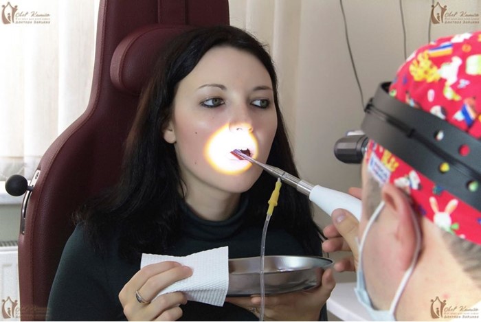 Как лечить хронический тонзиллит хирургически и медикаментозно Как лечить хронический тонзиллит хирургически и медикаментозно