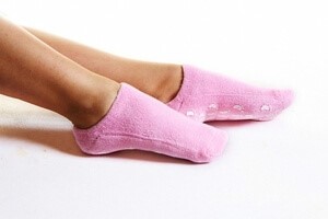 Водочный компресс на горло: показания и противопоказания Водочный компресс на горло: показания и противопоказания